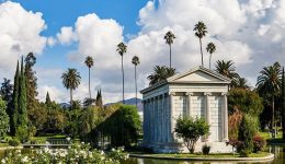 Burial place of famous people