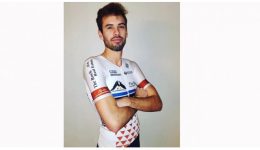 Cyclist who died from a heart attack